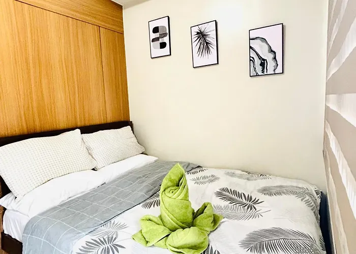 Shell Residences Near Moa And Naia Airport- Rhoi Apartment