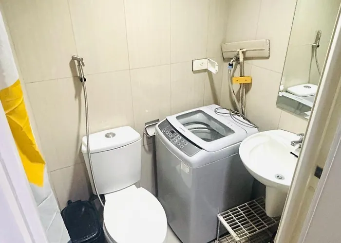 Shell Residences Near Moa And Naia Airport- Rhoi Apartment *