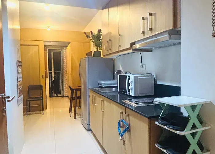 Shell Residences Near Moa And Naia Airport- Rhoi Apartment *